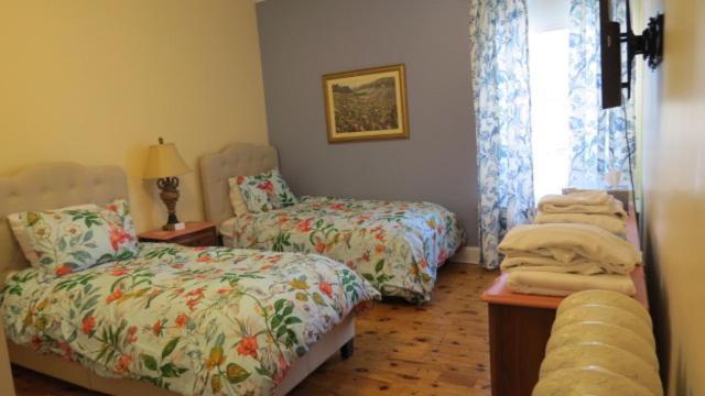 The Jellybean Heritage Inn St. John's Ngoại thất bức ảnh
